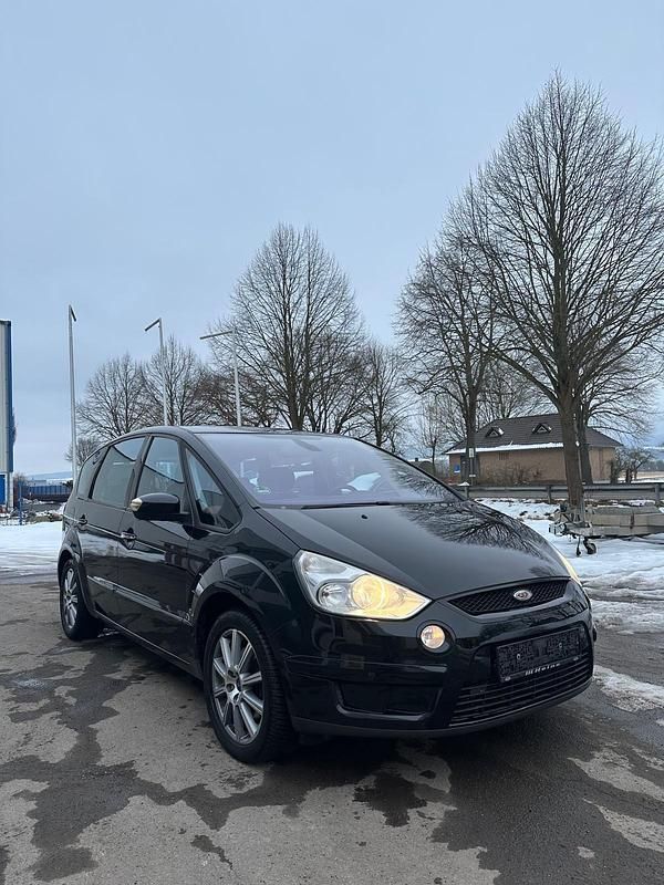 Gebraucht Ford S-MAX S 175 PS (128 kW) 2009 Schwarz Van / Kleinbus