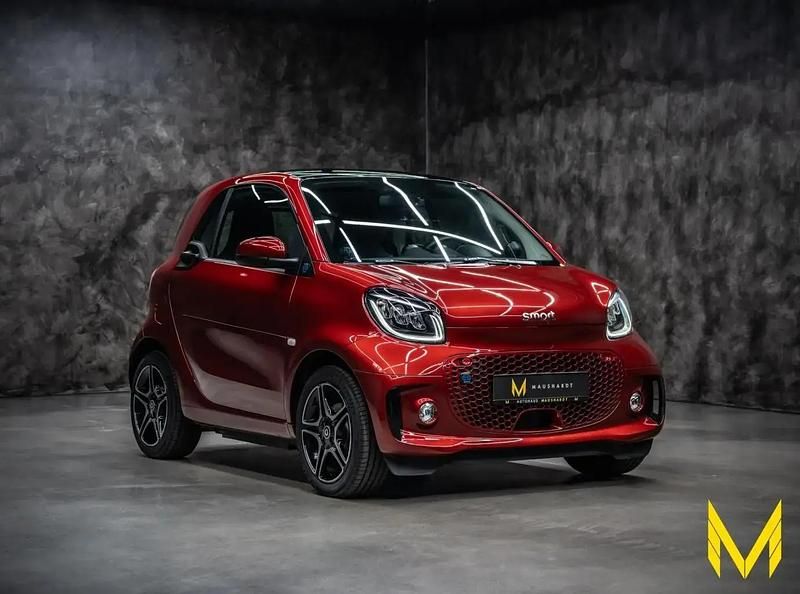 Gebraucht Smart ForTwo Coupé Prime 60 kW (82 PS) 2024 Carmine red (metallic) Kleinwagen