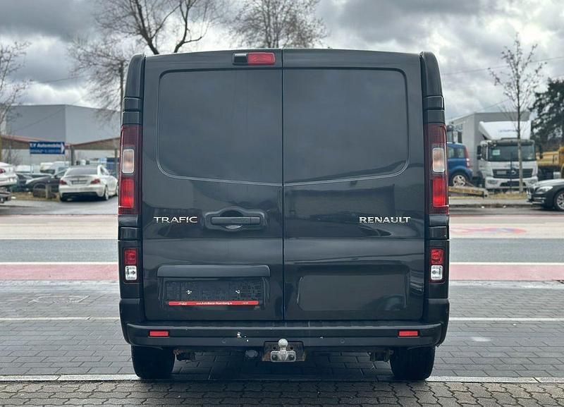 Gebraucht Renault Trafic Komfort 131 PS (96 kW) 2022 Schwarz Van / Kleinbus