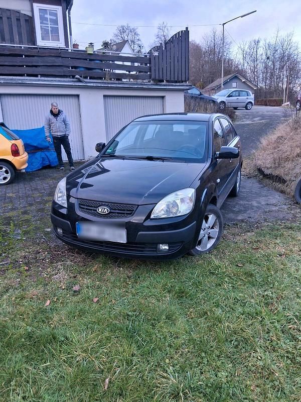 Gebraucht Kia Rio 96 PS (70 kW) 2008 Schwarz Kleinwagen