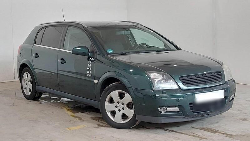 Grün Gebraucht 2004 Opel Signum Kombi | 1.000 € (Guter Preis) - Bild 1/4