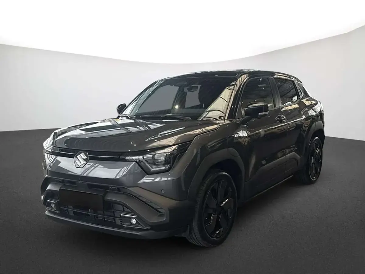 Usata Suzuki Vitara Comfort+ 127 kW (174 CV) 2026 Grigio SUV