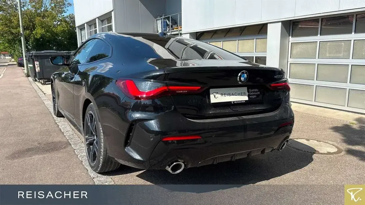 Gebraucht BMW 420 Coupé M Sport 184 PS (135 kW) 2026 Schwarz Coupé