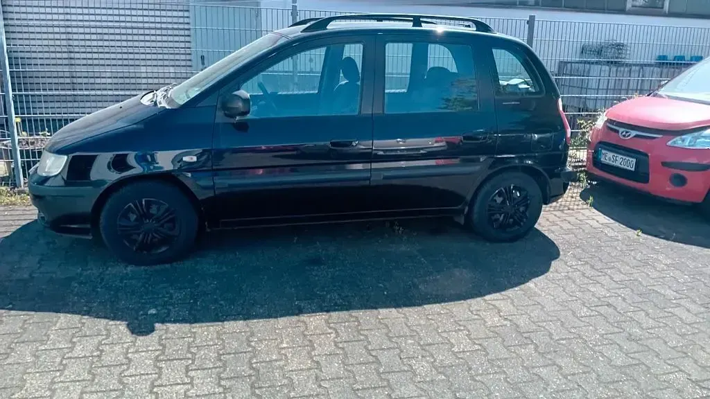 Gebraucht Hyundai Matrix GLS 110 PS (80 kW) 2006 Schwarz Van / Kleinbus