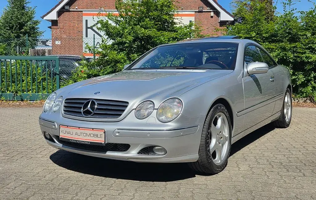 Gebraucht Mercedes CL500 306 PS (225 kW) 2001 Silber Coupé