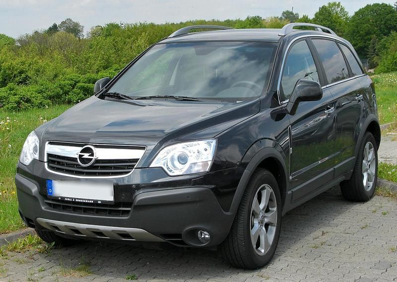 Gebraucht Opel Antara 163 PS (119 kW) 2016 Schwarz SUV