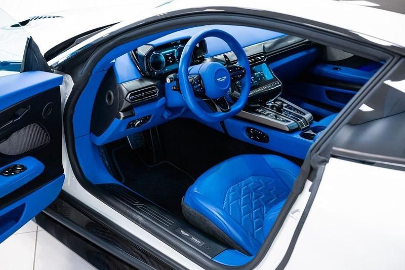 Gebraucht Aston Martin Vanquish 835 PS (614 kW) 2025 Weiß Coupé