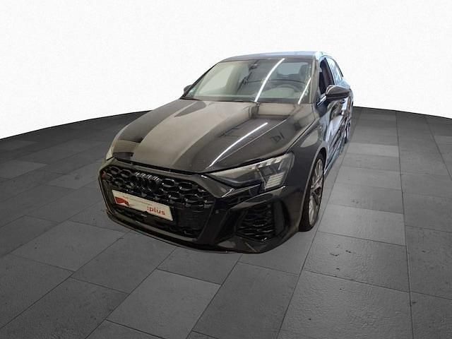 Mythosschwarz metallic Gebraucht 2022 Audi RS3 Sportback Ambiente Kleinwagen | 54.990 € (Guter Preis) - Bild 1/4