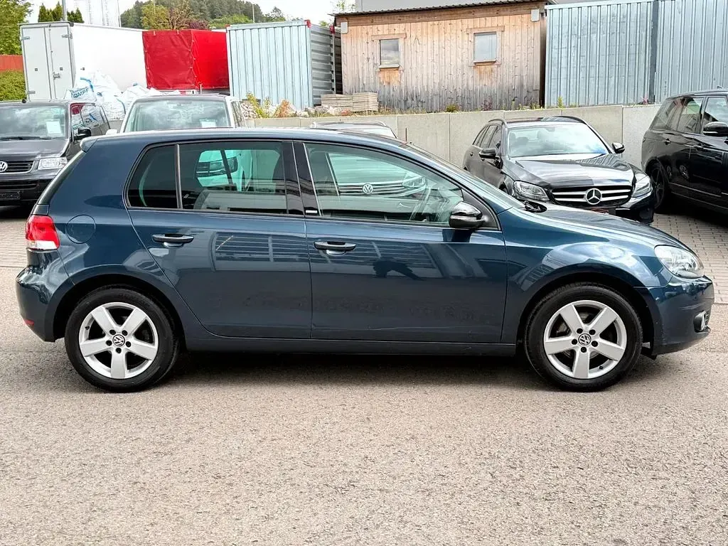 Gebraucht VW Golf VII Style 140 PS (102 kW) 2012 Blau Limousine