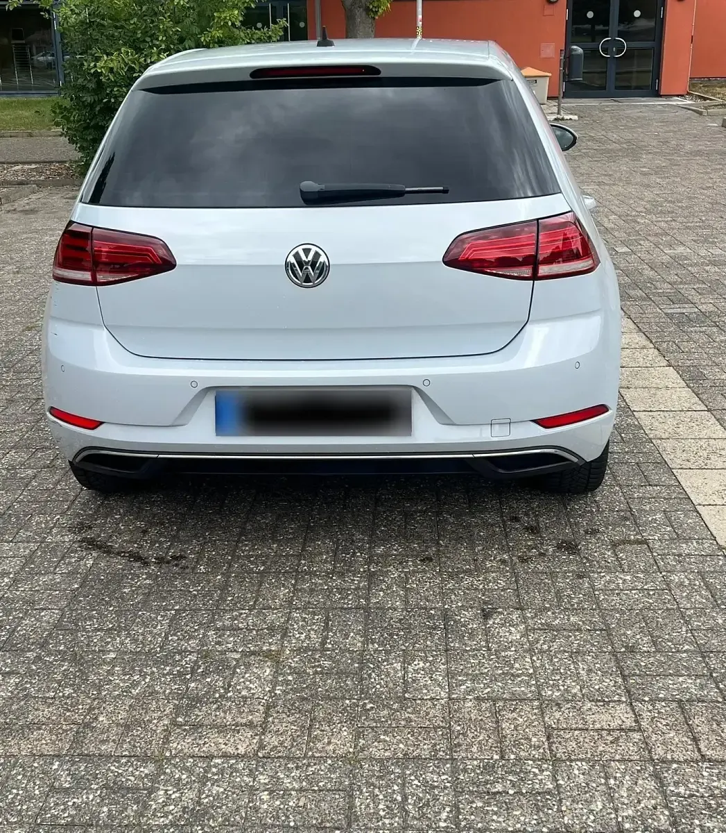 Gebraucht VW Golf VII Join 125 PS (91 kW) 2018 Weiß Kombi