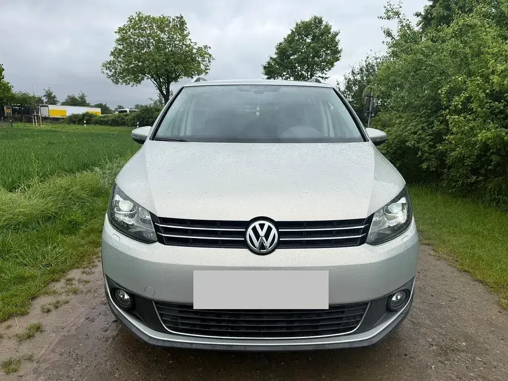 Gebraucht VW Touran Cross Highline 140 PS (102 kW) 2013 Grau Van / Kleinbus