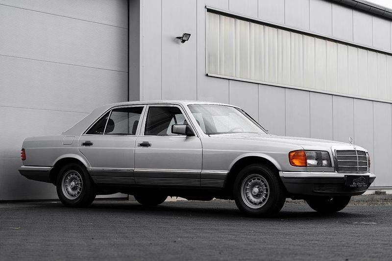 Gebraucht Mercedes 380 SE 204 PS (150 kW) 1984 Silber Limousine