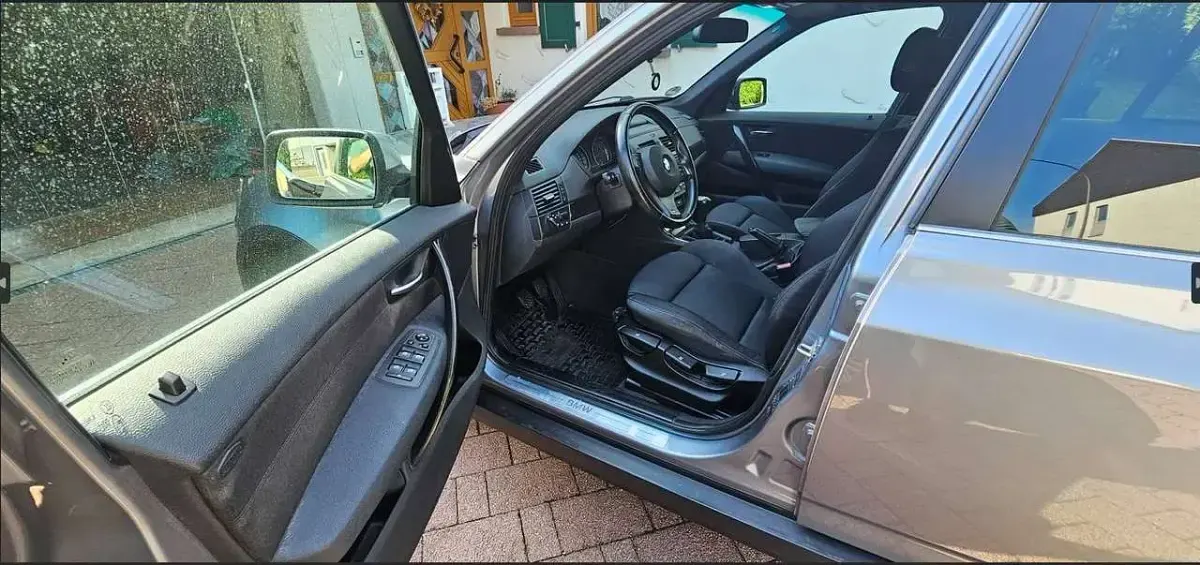 Gebraucht BMW X3 218 PS (160 kW) 2007 Silber SUV