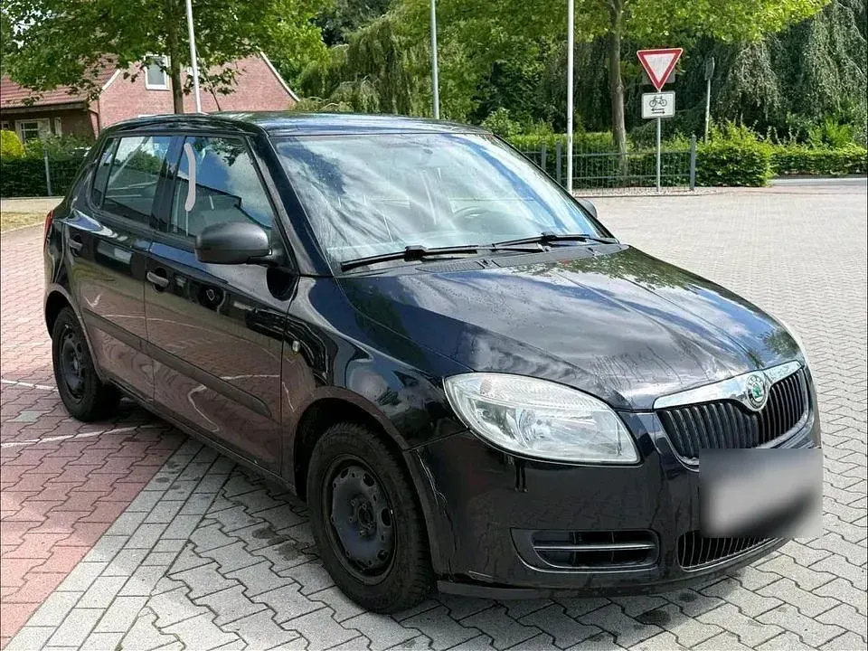 Gebraucht Skoda Fabia 70 PS (51 kW) 2010 Schwarz Limousine