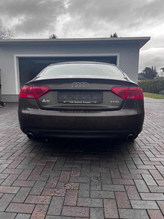 Gebraucht Audi A5 Sportback Ambiente 170 PS (125 kW) 2012 Braun Kleinwagen