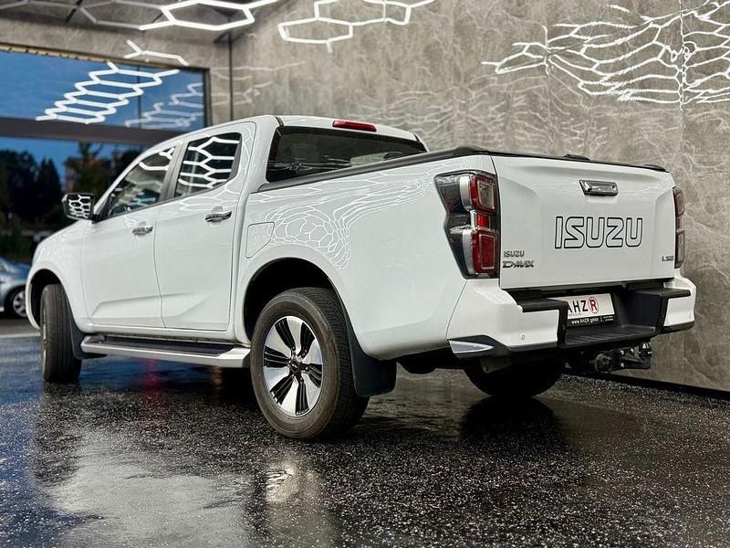 Weiß Gebraucht 2021 Isuzu D-Max Abholung | 32.500 € (Fairer Preis) - Bild 1/4