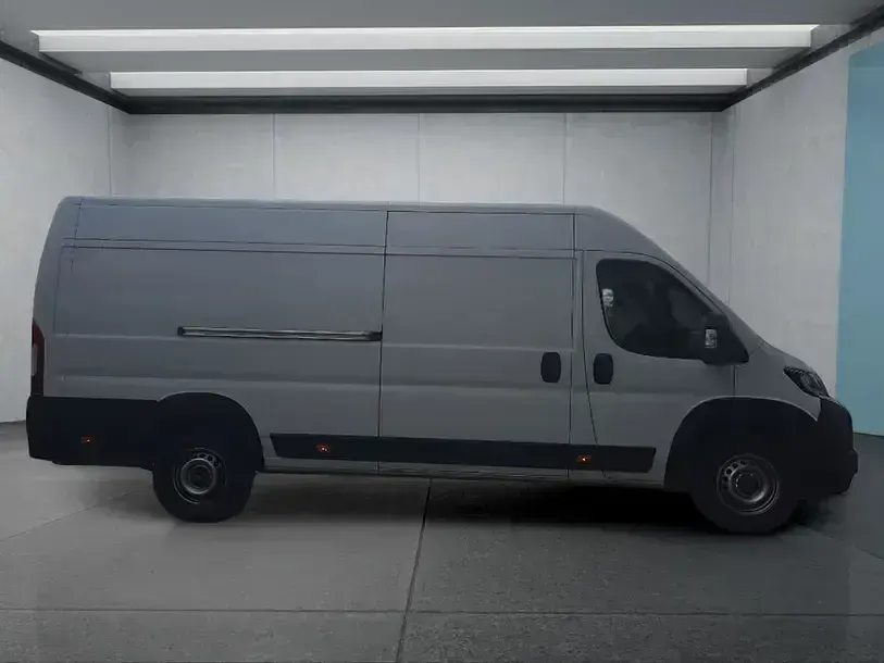 Gebraucht Fiat Ducato 180 PS (132 kW) 2024 Weiß Van
