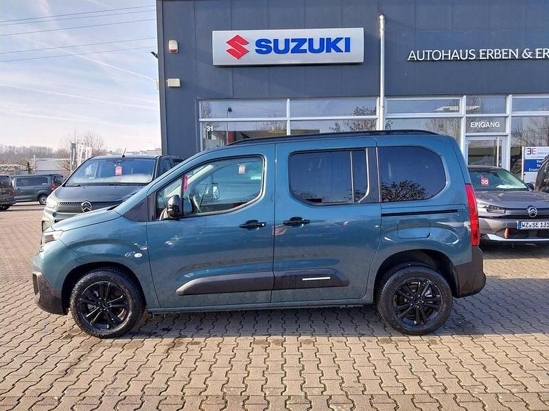 Neu Citroën Berlingo 102 PS (75 kW) 2025 Blau Van / Kleinbus