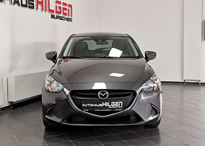 Gebraucht Mazda 2 Kizoku 75 PS (55 kW) 2017 Matrixgrau metallic Limousine