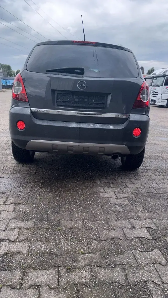 Gebraucht Opel Antara 150 PS (110 kW) 2010 Grau SUV