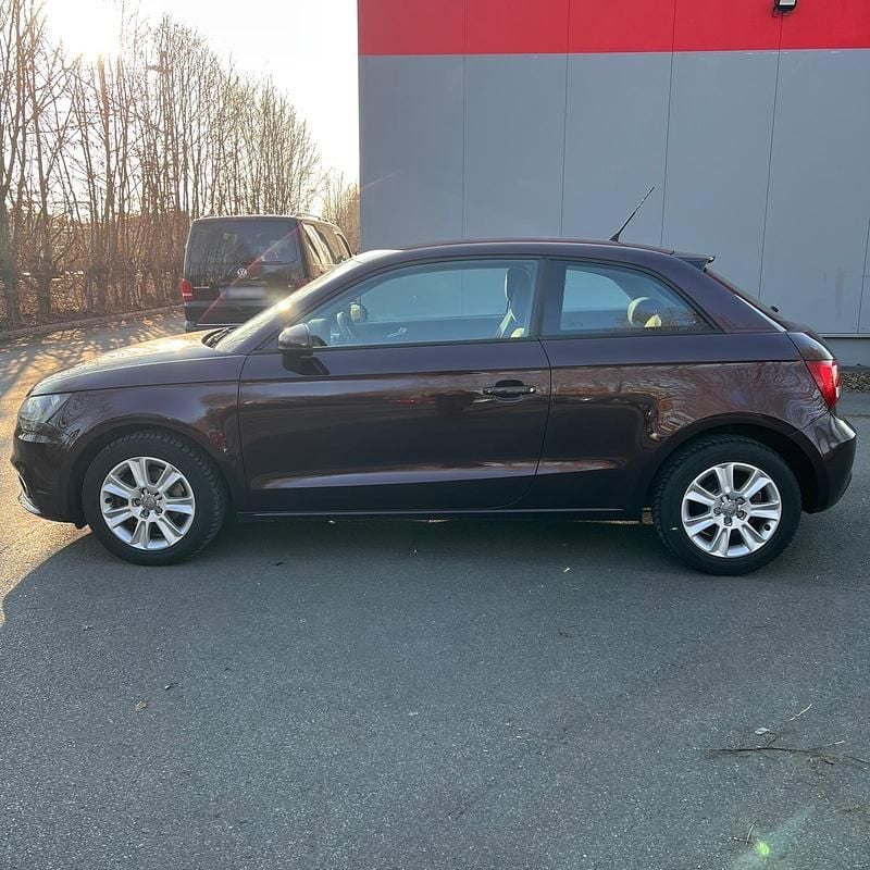Gebraucht Audi A1 105 PS (77 kW) 2011 Kleinwagen