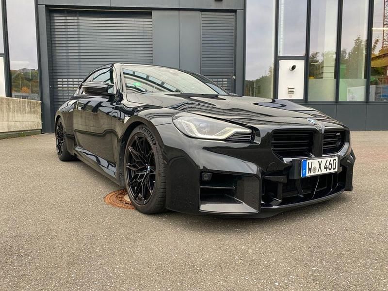 Schwarz Gebraucht 2023 BMW M2 Performance Coupé | 56.900 € (Superpreis) - Bild 1/4
