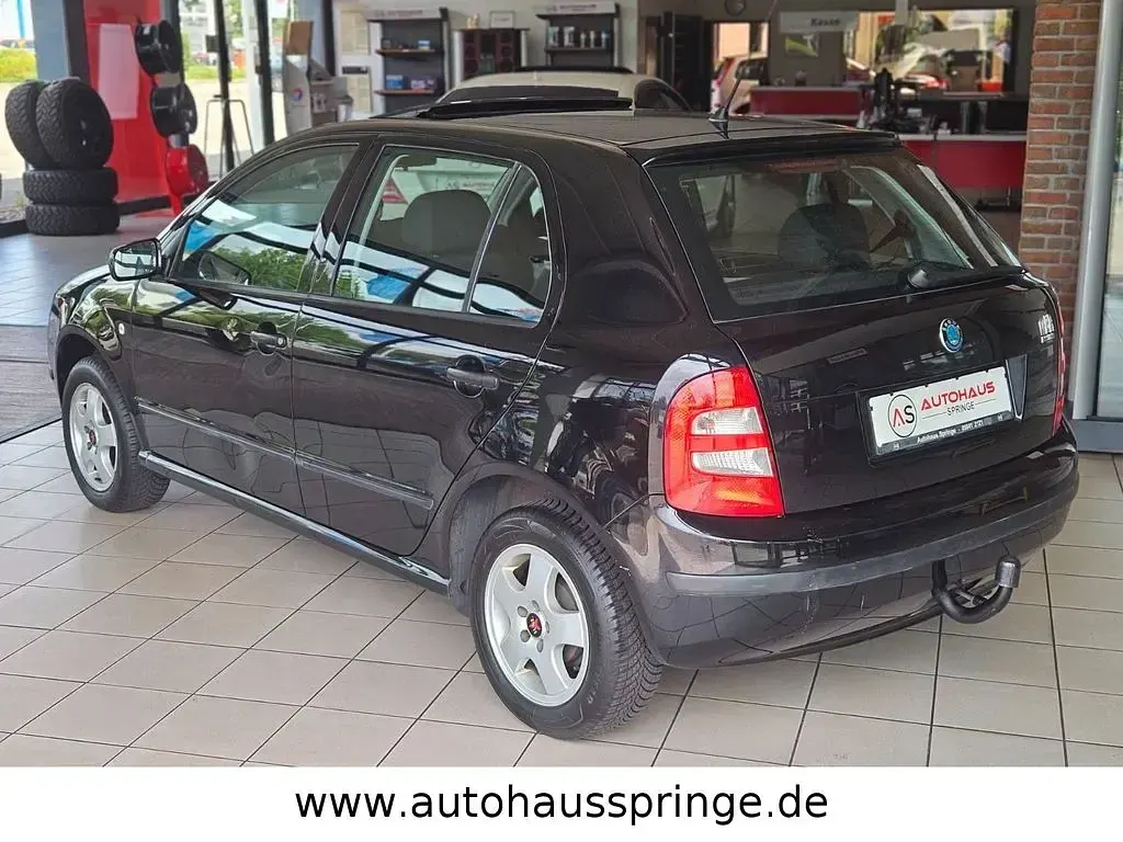 Gebraucht Skoda Fabia 75 PS (55 kW) 2003 Schwarz Limousine