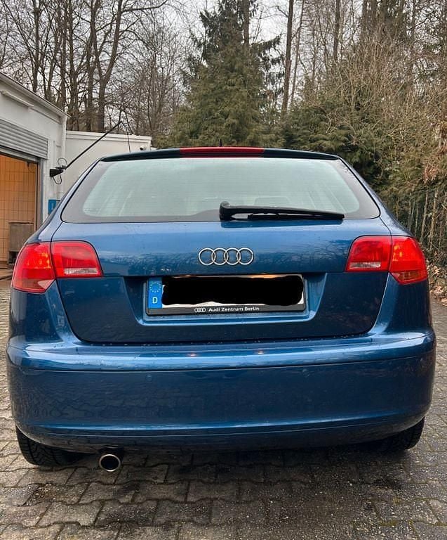 Gebraucht Audi A3 Ambiente 116 PS (85 kW) 2007 Blau Kleinwagen