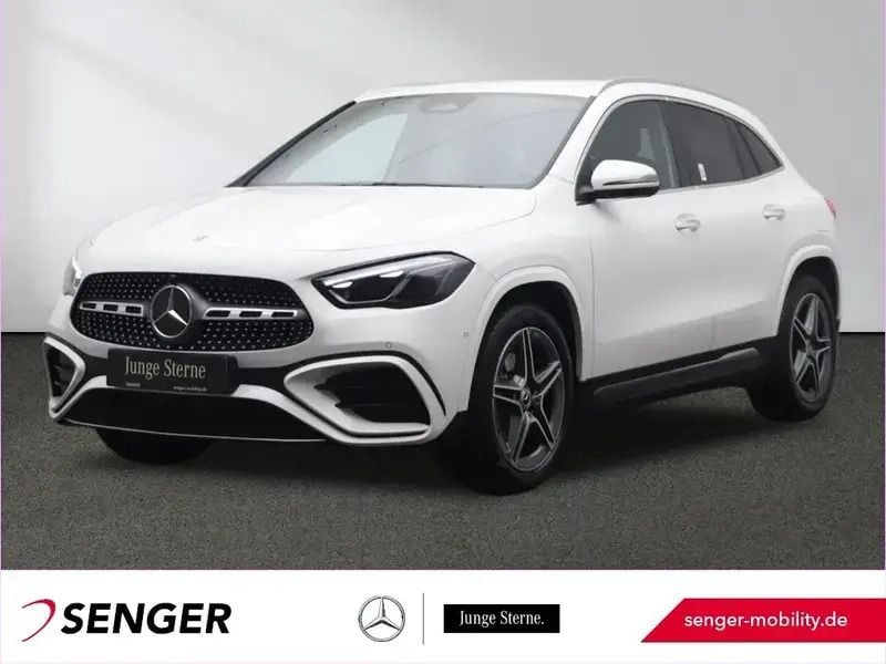 Weiß Gebraucht 2024 Mercedes GLA200 AMG SUV | 41.740 € (Fairer Preis) - Bild 1/1