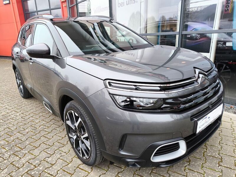 Grau Gebraucht 2021 Citroën C5 Aircross Shine SUV | 23.990 € (Etwas zu teuer) - Bild 1/4
