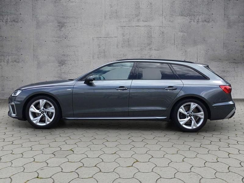 Gebraucht Audi A4 S-Line 204 PS (150 kW) 2024 Daytonagrau perleffekt Kombi