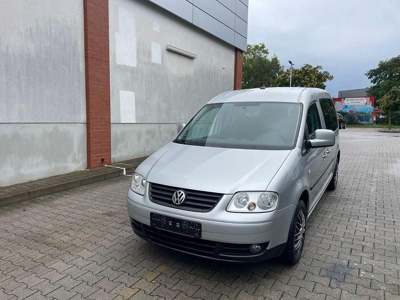 Silber Gebraucht 2008 VW Caddy Maxi Life Life Van / Kleinbus | 6.499 € (Superpreis) - Bild 1/4
