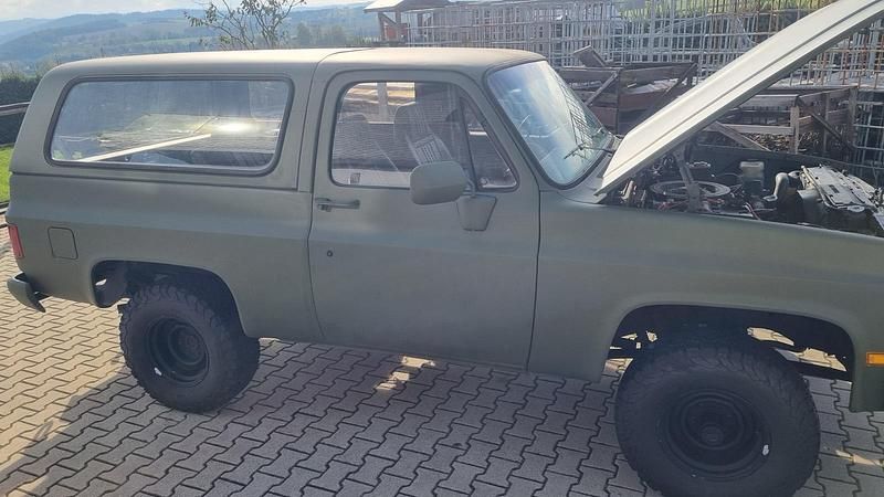 Grün Gebraucht 1984 Chevrolet Blazer SUV | 29.999 € - Bild 1/4