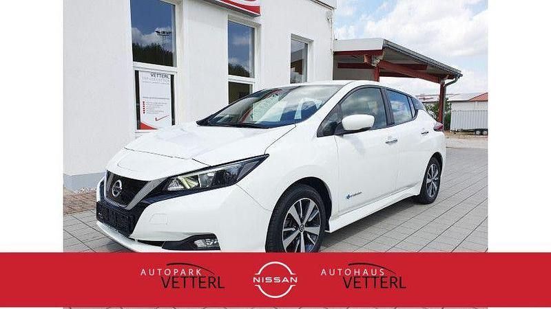 Weiß Gebraucht 2019 Nissan Leaf Acenta Kleinwagen | 12.500 € (Fairer Preis) - Bild 1/4