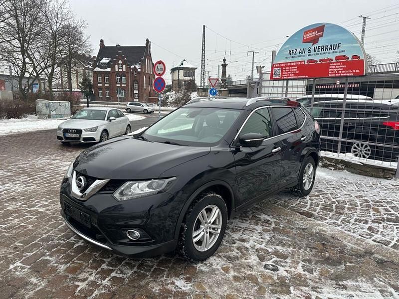 Gebraucht Nissan X-Trail Tekna 177 PS (130 kW) 2017 Schwarz SUV