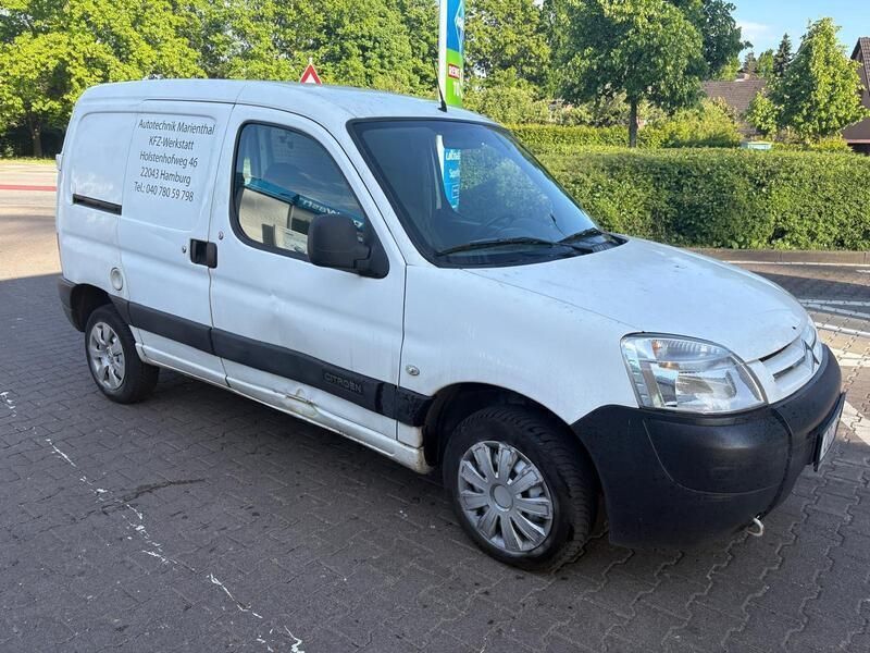 Gebraucht 2011 Citroën Berlingo Van / Kleinbus | 1.950 € (Guter Preis) - Bild 1/4