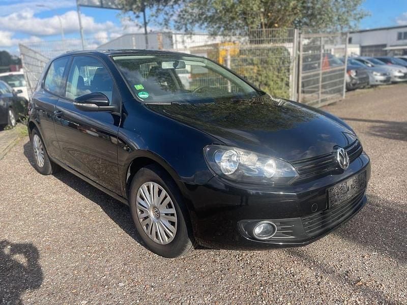 Schwarz Gebraucht 2009 VW Golf VI Trendline Limousine | 3.490 € (Guter Preis) - Bild 1/4