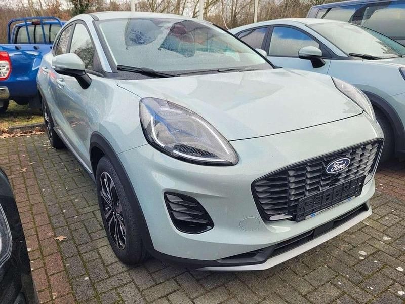 Gebraucht Ford Puma Titanium 125 PS (91 kW) 2025 Cactus grey SUV