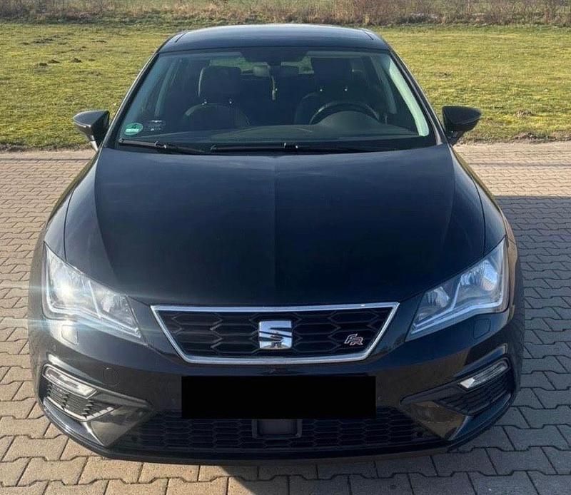 Schwarz Gebraucht 2019 Seat Leon FR Limousine | 13.200 € (Guter Preis) - Bild 1/4