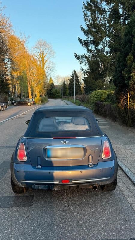 Second-hand Mini Cooper Cabriolet 116 CP (85 kW) 2004 Albastru Cabrio