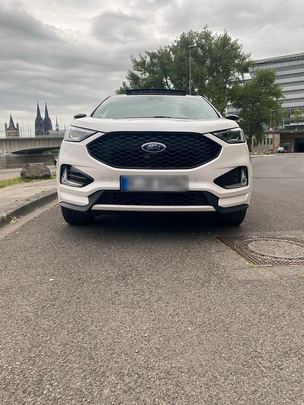 Weiß Gebraucht 2020 Ford Edge ST-Line SUV | 26.450 € (Guter Preis) - Bild 1/4