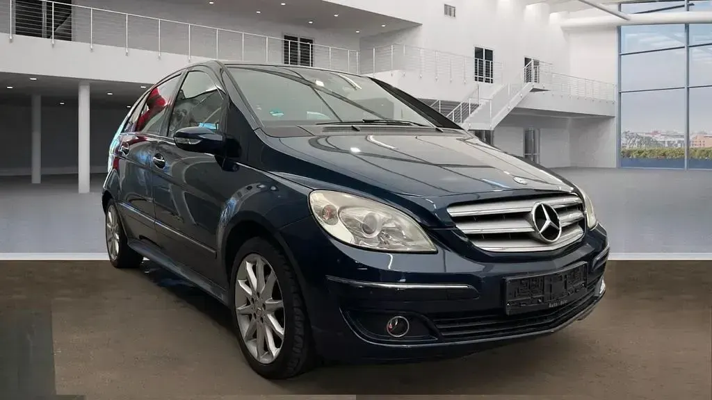 Gebraucht Mercedes B150 Sport 95 PS (69 kW) 2006 Blau Van / Kleinbus
