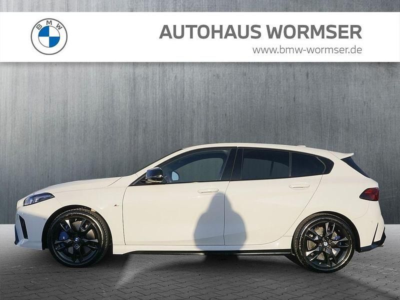 Gebraucht BMW M135 Performance 300 PS (220 kW) 2025 Weiß Kleinwagen