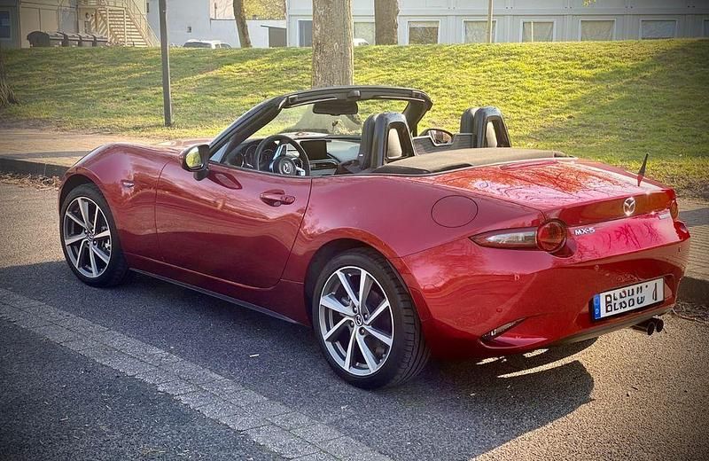 Gebraucht Mazda MX5 Selection 132 PS (97 kW) 2020 Rot Cabrio