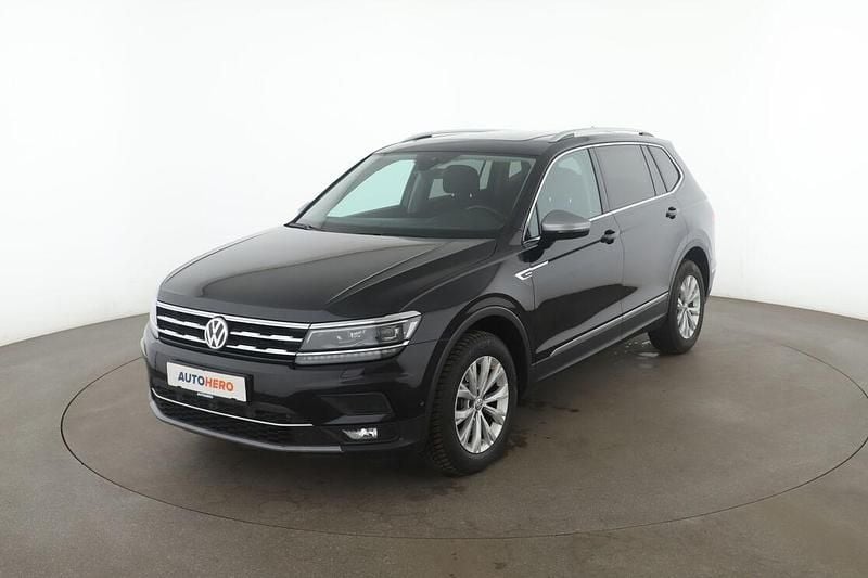 Schwarz Gebraucht 2018 VW Tiguan Allspace Highline SUV | 26.500 € (Guter Preis) - Bild 1/3