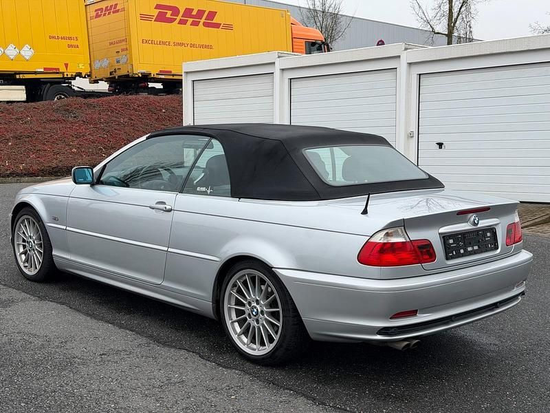 Gebraucht BMW 323 Cabriolet 170 PS (125 kW) 2000 Silber Cabrio