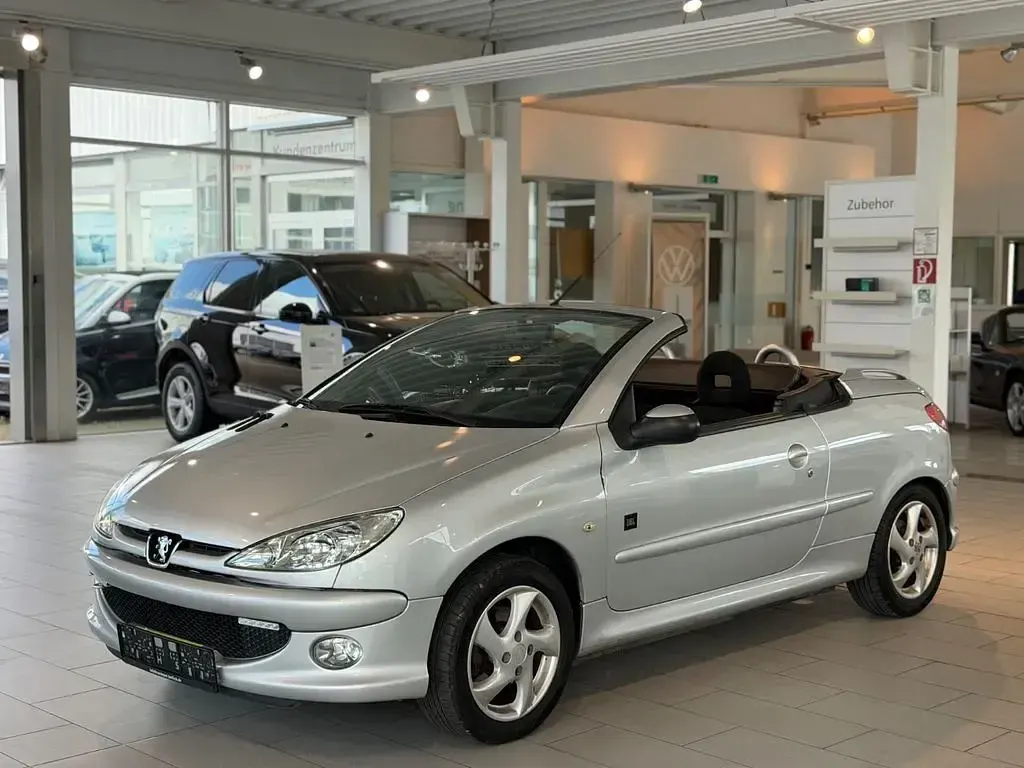 Gebraucht Peugeot 206 CC Sport 109 PS (80 kW) 2007 Grau Cabrio