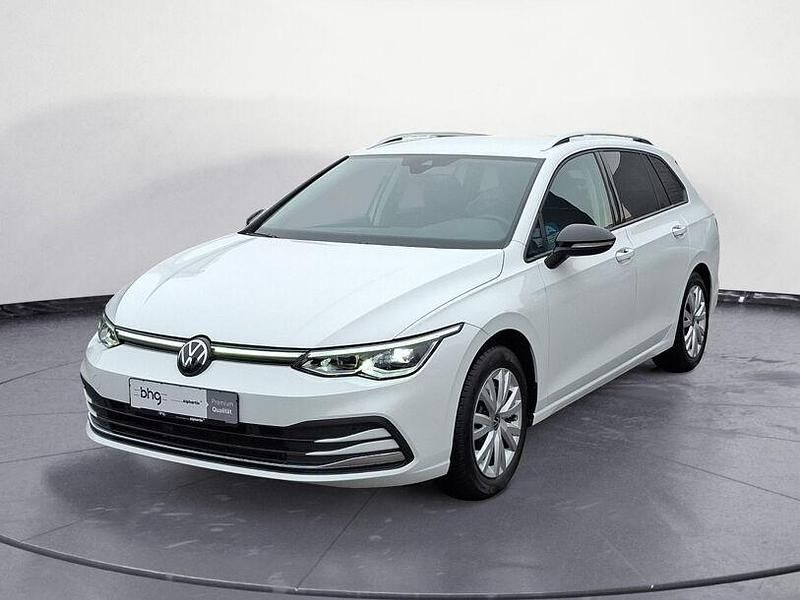 Gebraucht VW Golf VIII Move 150 PS (110 kW) 2023 Weiß Kombi