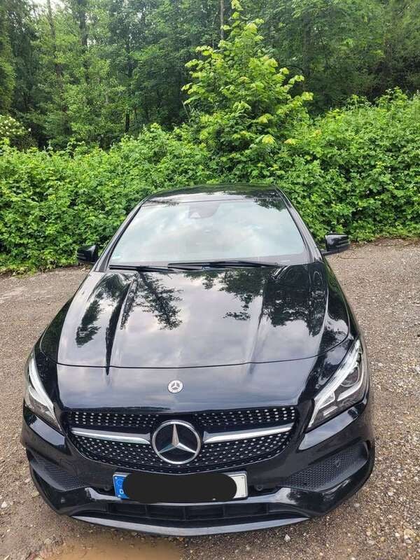 Schwarz Gebraucht 2018 Mercedes CLA250 Edition Limousine | 23.950 € (Fairer Preis) - Bild 1/4