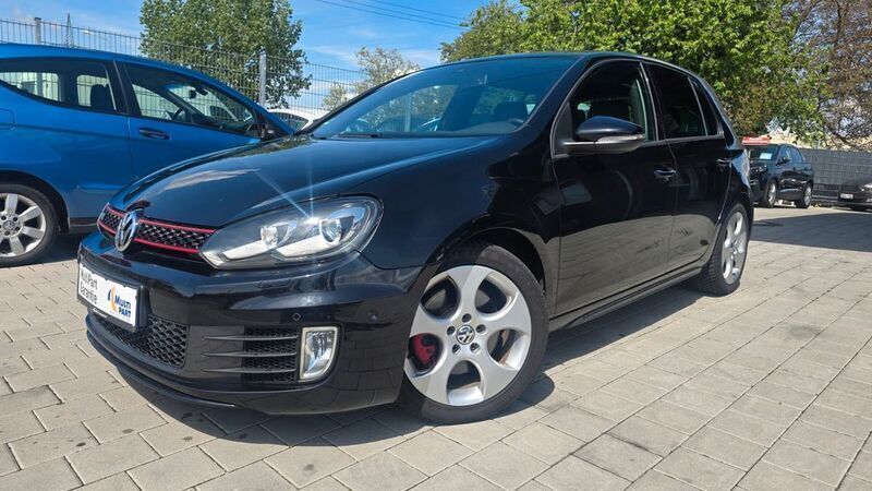 Deep black perleffekt Gebraucht 2009 VW Golf VI GTI Limousine | 9.490 € (Fairer Preis) - Bild 1/4